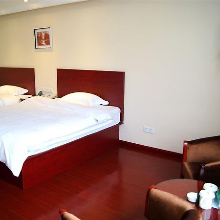 Greentree Inn Beihang Commercial Street Express Hotel Shenyang Exterior foto